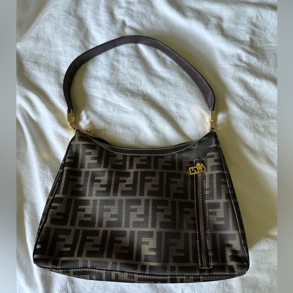 Fendi shoulder bag - Picture 1 of 5